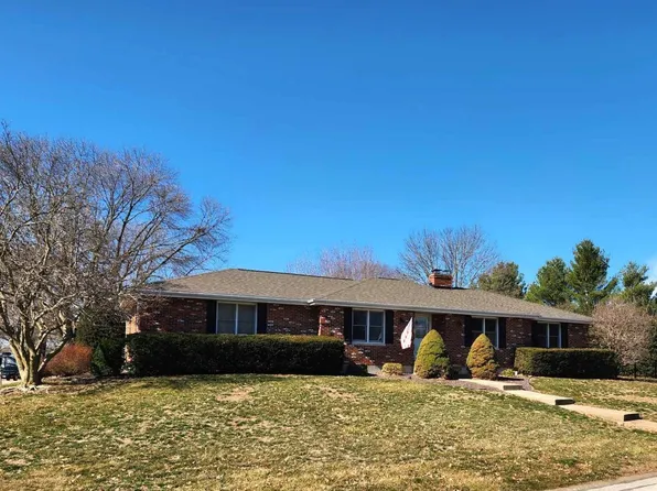 801 Pawn Ave, Quincy, IL 62305