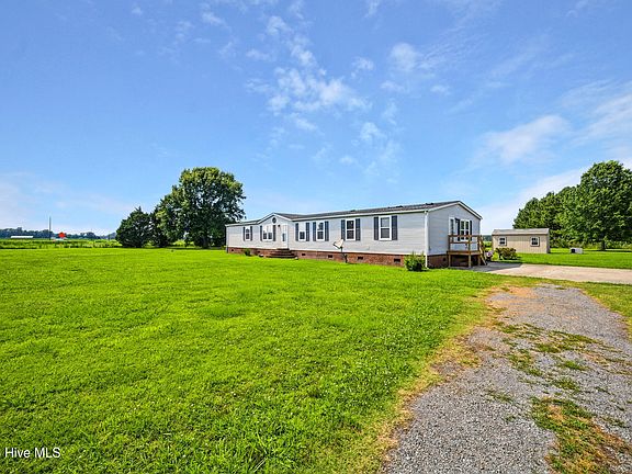 3rd image of 641 W Bear Swamp Road