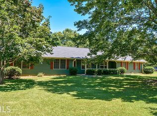3366 San Antonio Dr, Snellville, GA