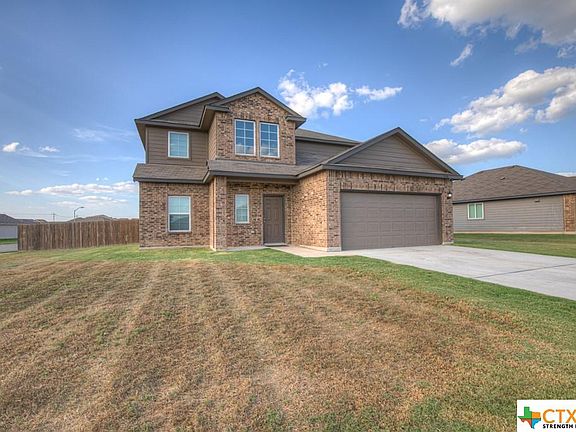 3rd image of 1500 Doncaster Dr