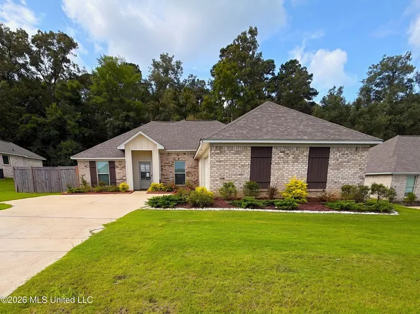 141 Allie Ln, Canton, MS 39046