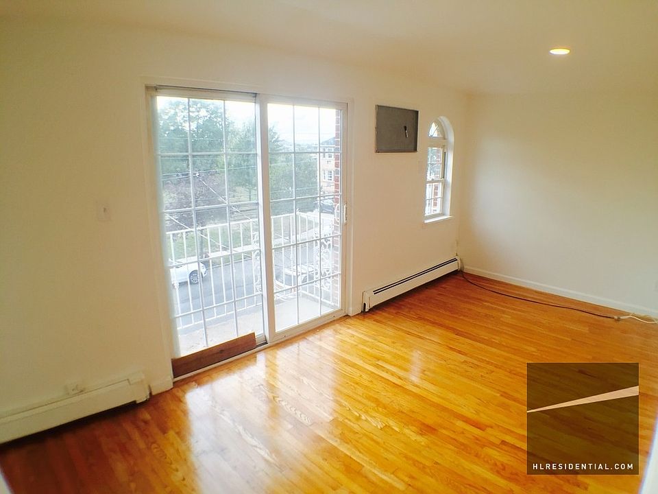 1st image of 1975 76th St APT 3