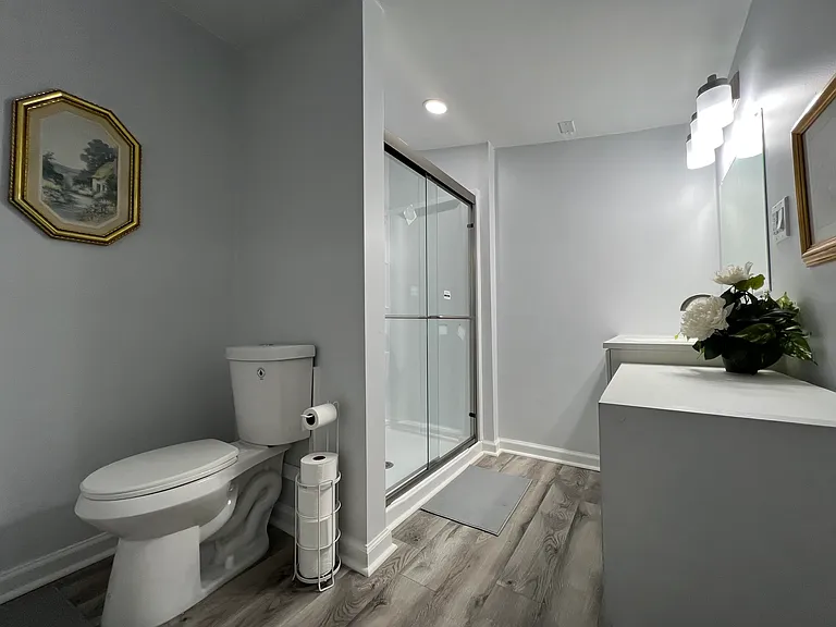 9645 Sherwood Pl — Photo 8