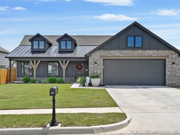 7412 E 89th Pl, Owasso, OK 74055