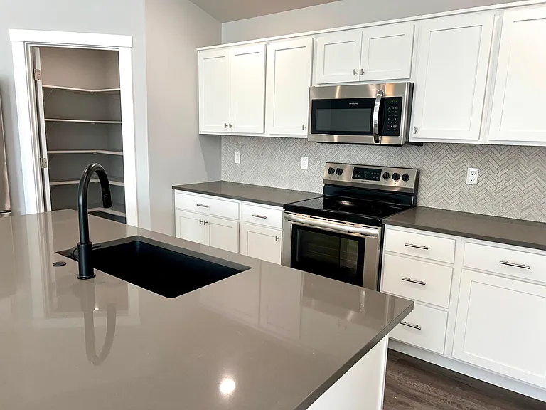 7050 W Grand Rapids Dr — Photo 15