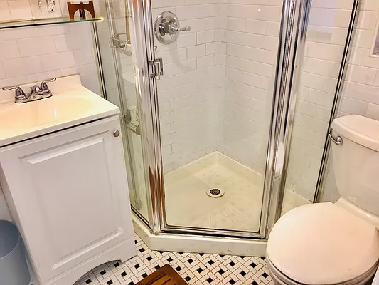 Rented by Carroll Gardens Realty | media 20