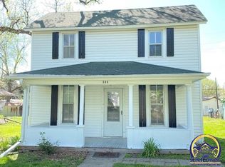 121 Union St, Emporia, KS 66801
