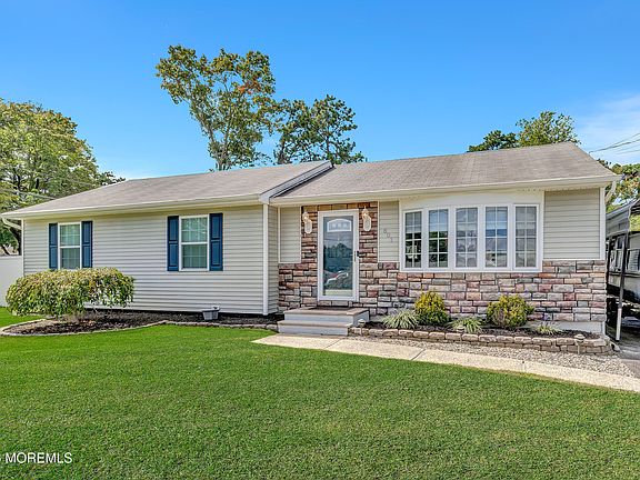 2nd image of 601 Northampton Boulevard