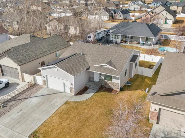 3933 N Copper Ln, Idaho Falls, ID 83401