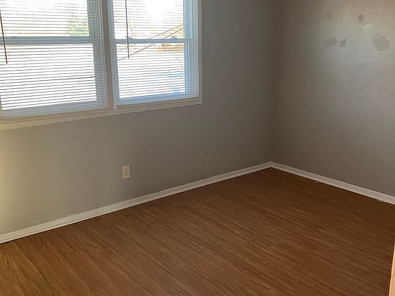 5th image of 3438 Heatherton Dr APT 6