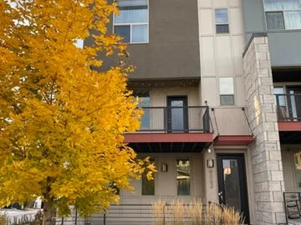 9062 E 50th Dr, Denver, CO 80238