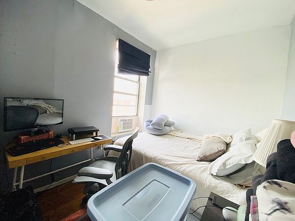 5th image of 350 Roebling St #15