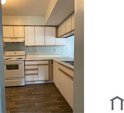 3rd image of 5917 Sutcliff Sq #5917