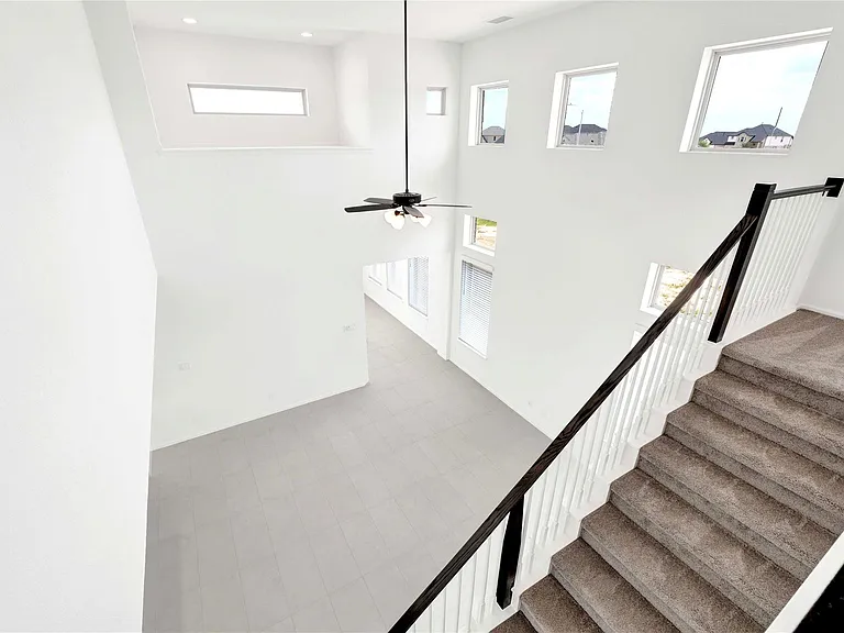 31010 Evening Skye Dr — Photo 38
