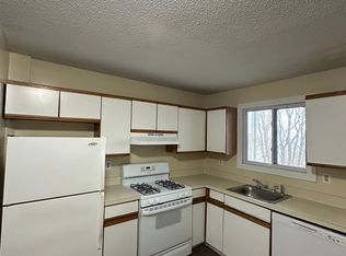 41 Hillside Ave #A, East Haven, CT 06512