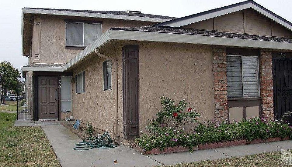 2nd image of 1172 Portola Rd
