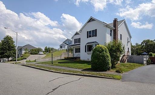 4th image of 6 Katina Ln