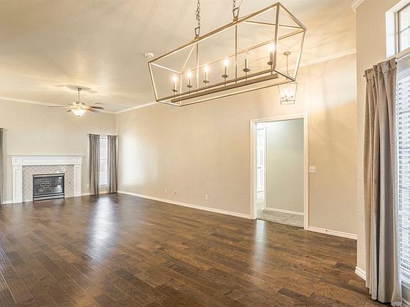 5th image of 16704 Hardwood Pl