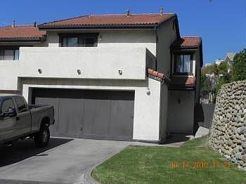 1st image of 490 Pinehill Ln