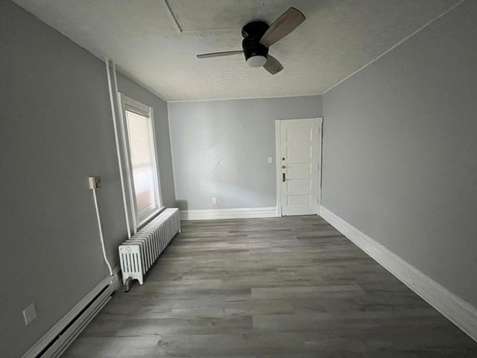 1st image of 338 Hollenbach St Floor 1