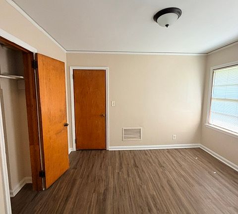4th image of 2794 Glenvalley Dr