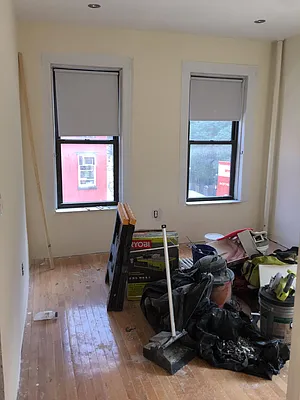 Rented by Salon Realty Corp | media 10