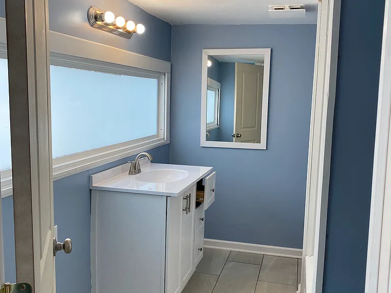 720 Hillcrest Ave — Photo 4