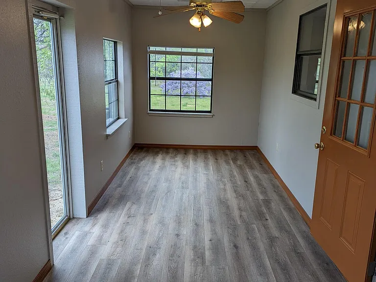 County Road 3570 — Photo 15