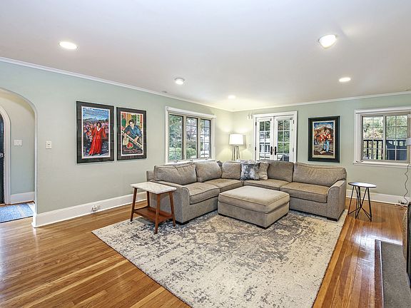 5 beechmont pl,new rochelle,1080 (07 Of   35 ).JPG