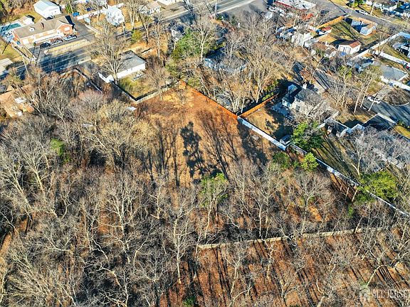5th image of 1212 Englishtown Rd