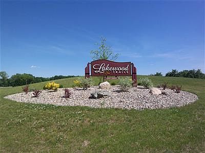 3rd image of 9080 Lakewood Trl