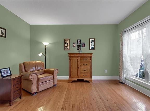 5th image of 2102 Appomattox Ct