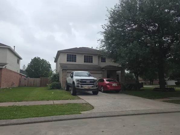 8302 Taro Ln, Baytown, TX 77521