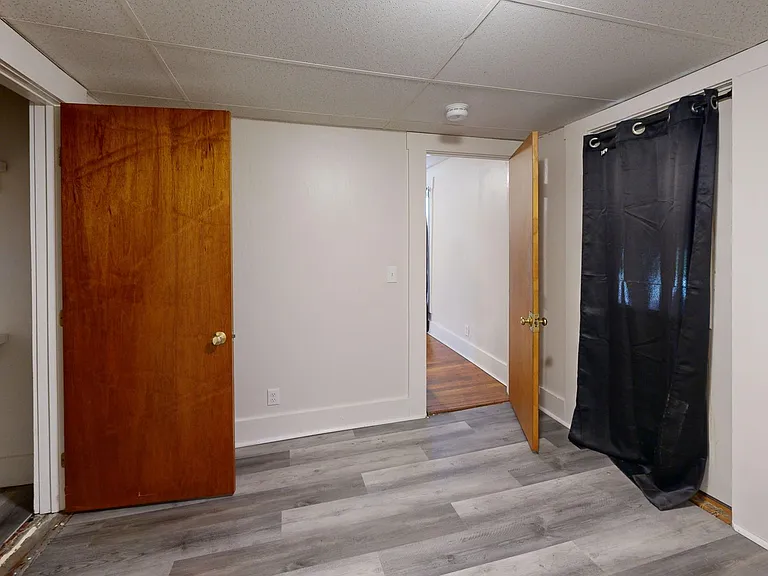 18 Weston St — Photo 3