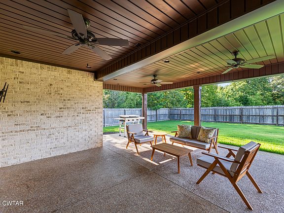 2nd image of 471 Strawberry Ridge Dr