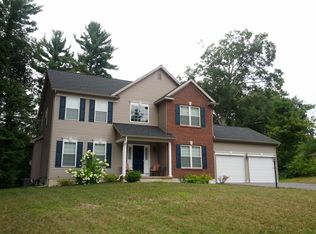 34 Pinewood Rd, Guilderland, NY 12084