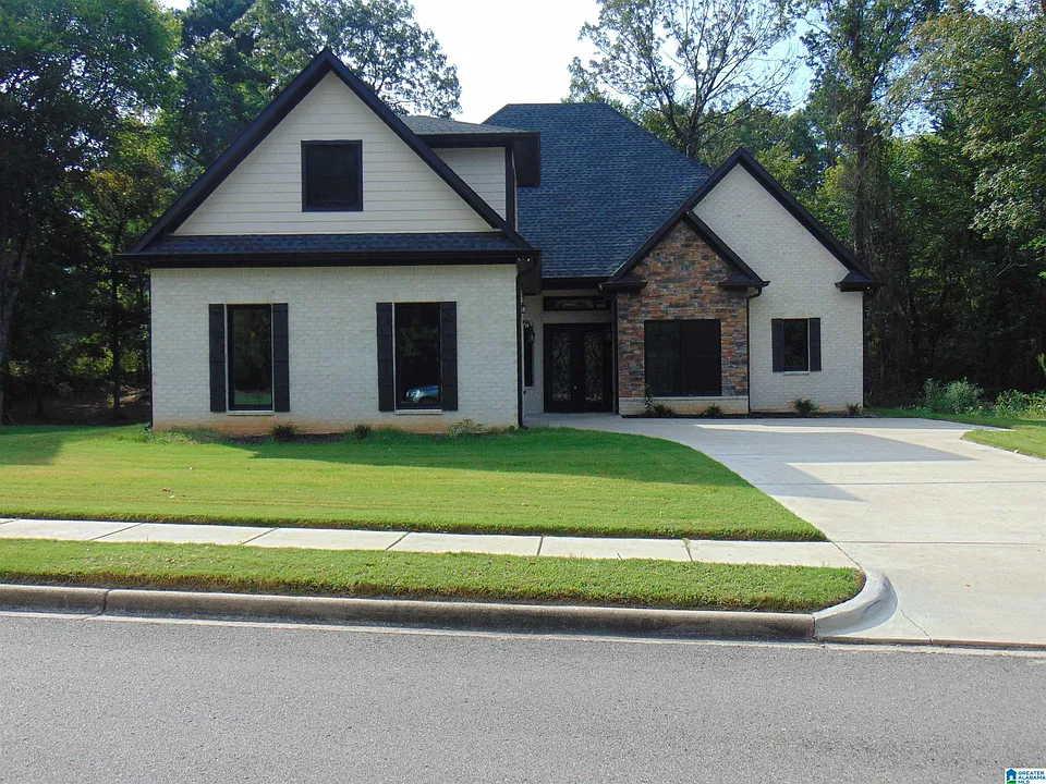 117 Melbourne Cir