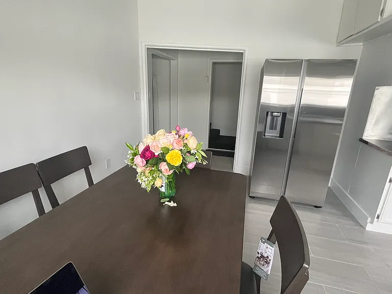 1101 W Vernon Ave #V3 — Photo 10