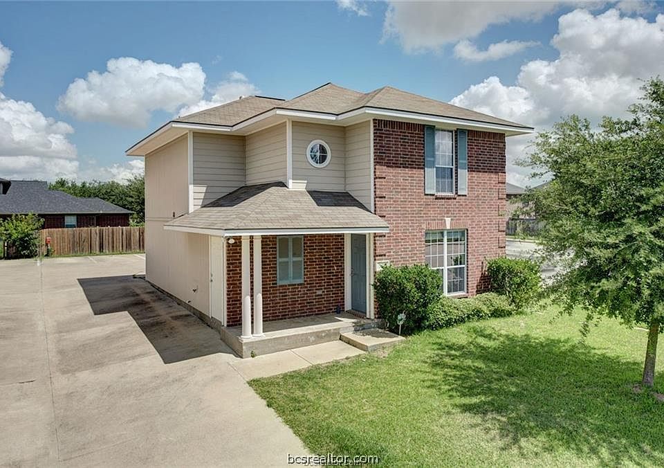 1st image of 515 Nelson Ln