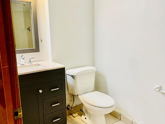 3rd image of 47 Davis Ave APT 1F