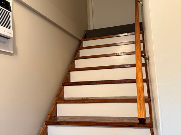 (undisclosed Address)