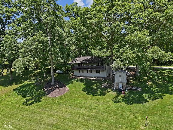 2nd image of 1529 Upper Schooner Rd