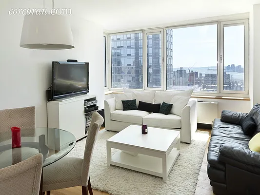 Sold by Corcoran | media 3