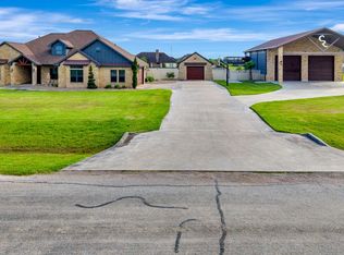 121 Spring Rdg, Victoria, TX 77904