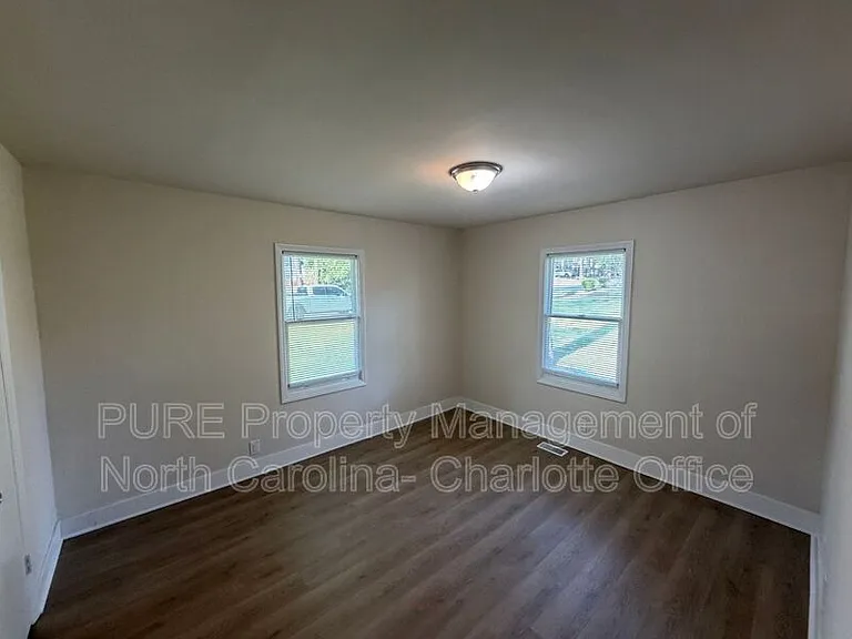 1732 Newland Rd — Photo 18
