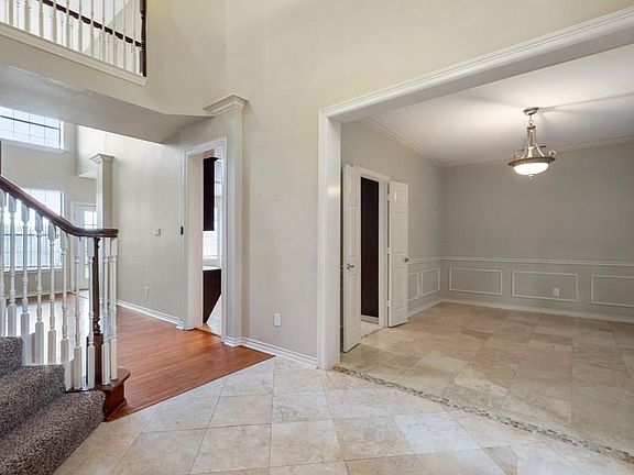 4th image of 3224 Chippenham Dr