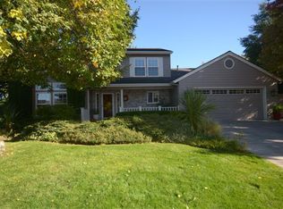 2443 Arrowpoint Ct, Medford, OR