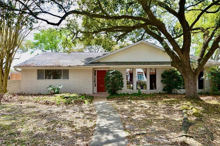 1st image of 5819 Queensloch Dr