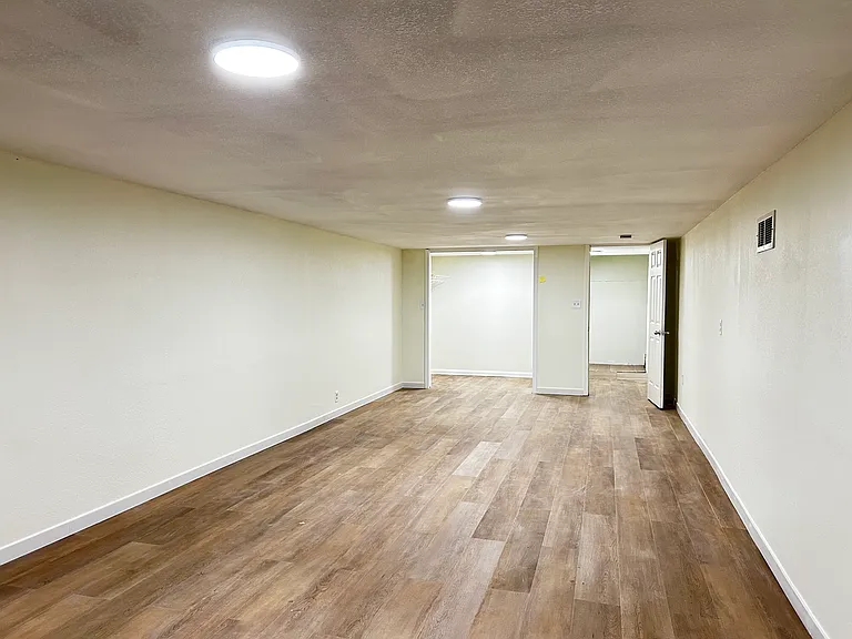 1110 Spitler Park Dr — Photo 9