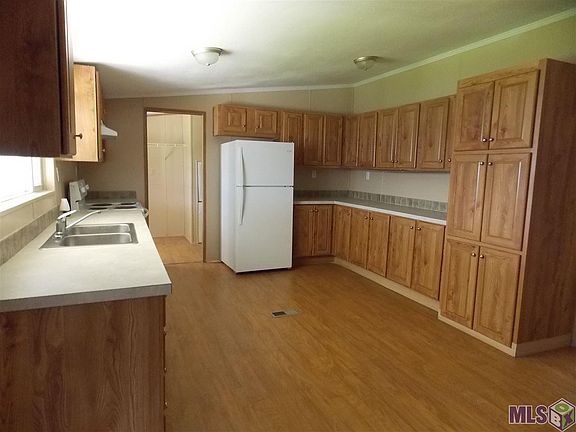 3rd image of 128 Mia Dr